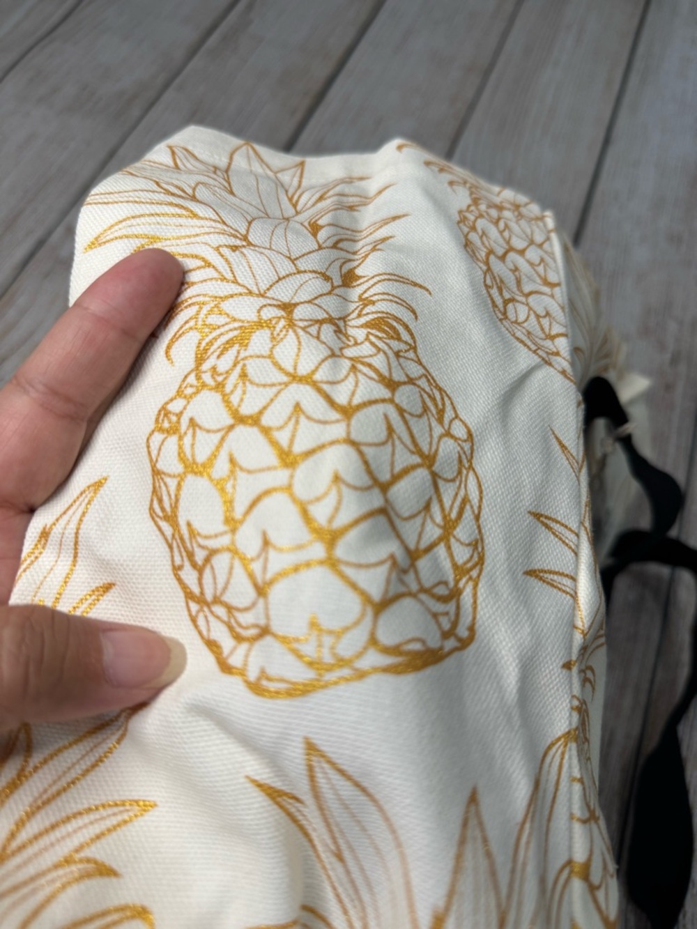 NWT Whole Foods Hawaii Pineapple Hydro Tote Bag Tag Aloha Co. - Picture 9 of 14